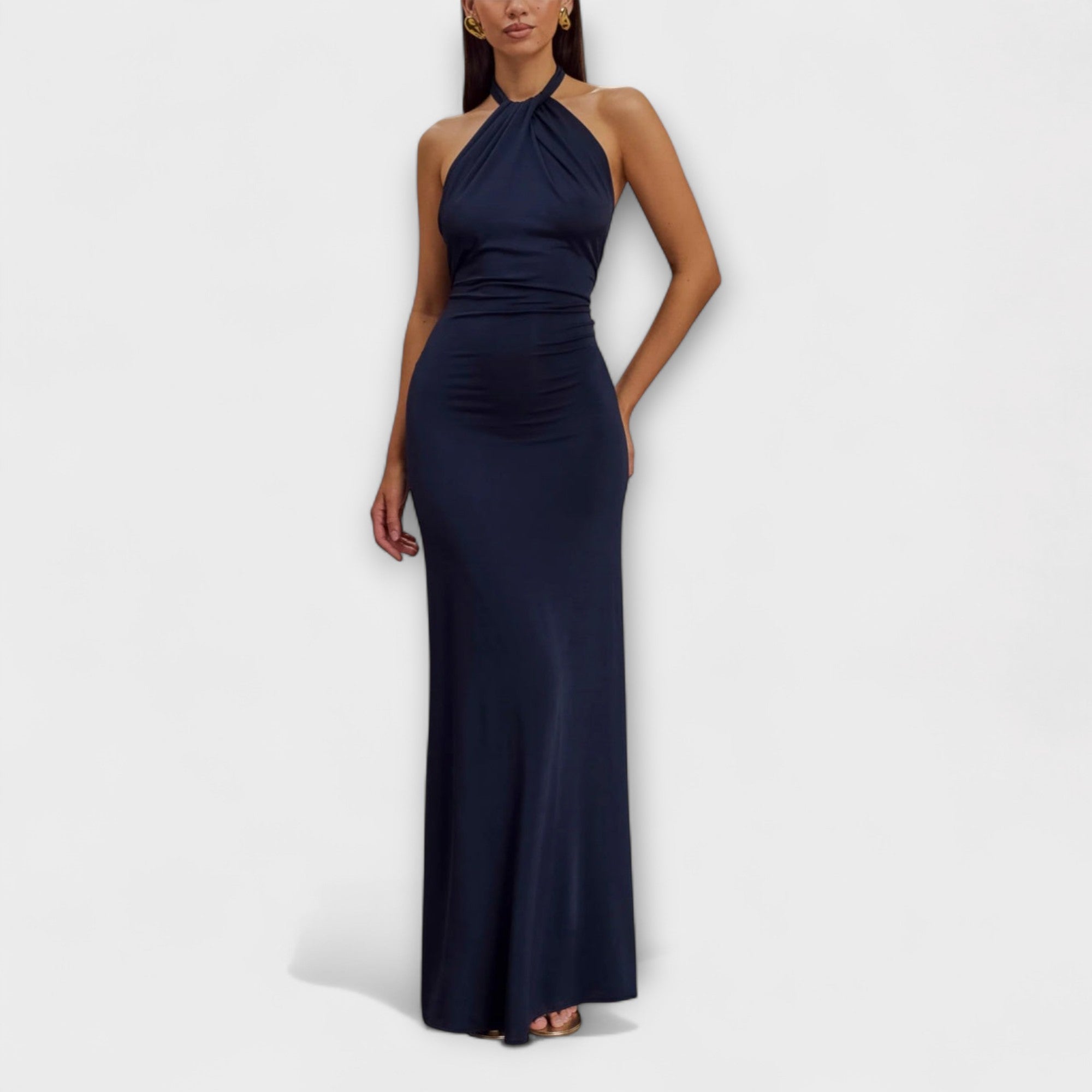 Elegant Halter Backless Maxi Dress with Fitted Silhouette