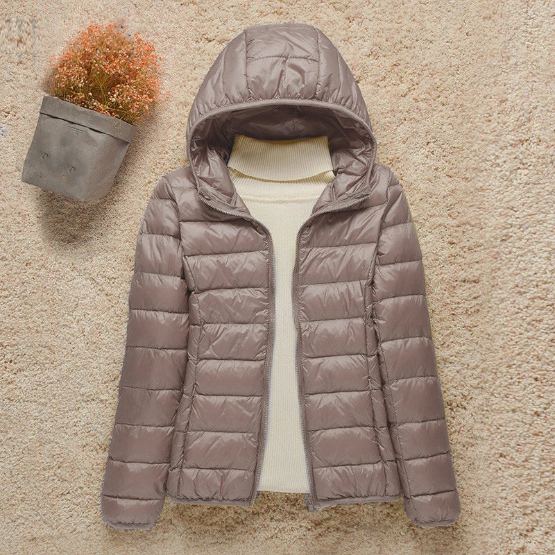 Lightweight Hooded Puffer Jacket for Warm Everyday Comfort