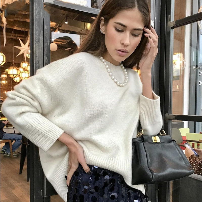 Women’s Loose-Fit Knit Pullover Sweater
