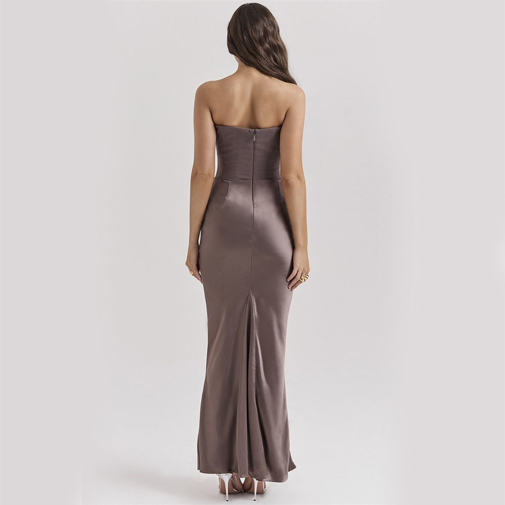 Strapless Ruched Bodycon Maxi Dress with Sleek Silhouette