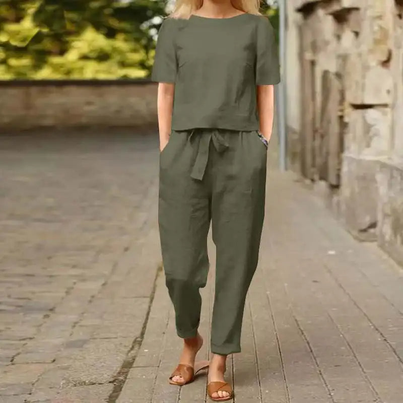 Short-Sleeve Drawstring Waist Casual Women’s Jumpsuit