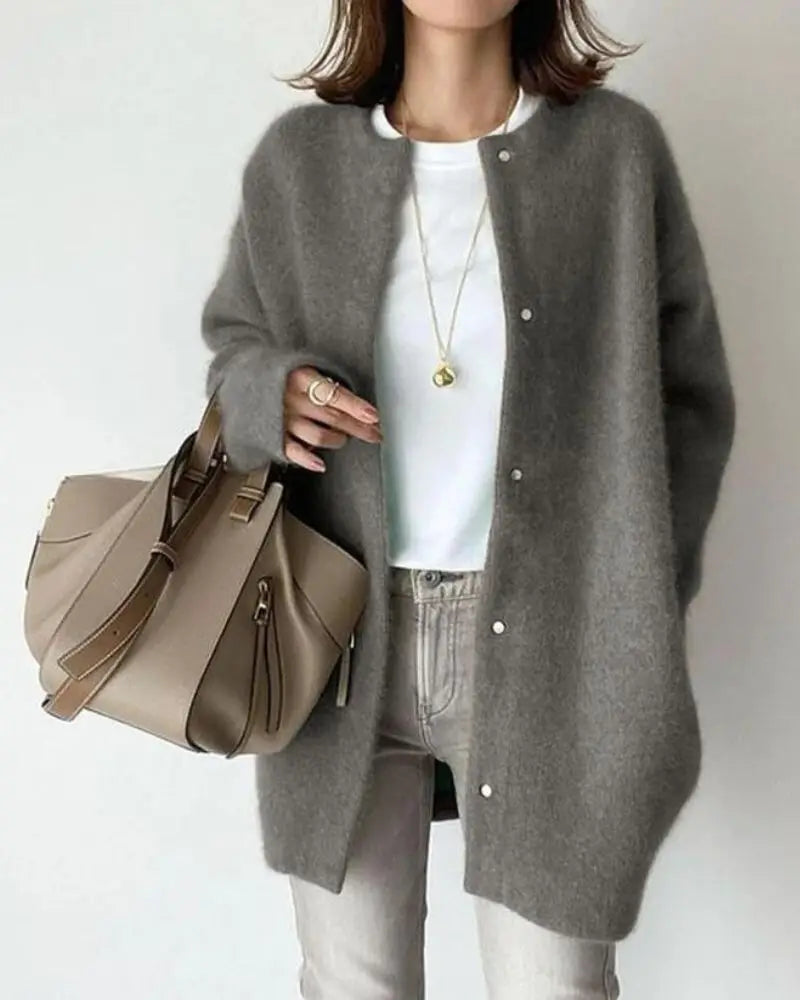 Women’s Soft Oversized Button-Front Cardigan