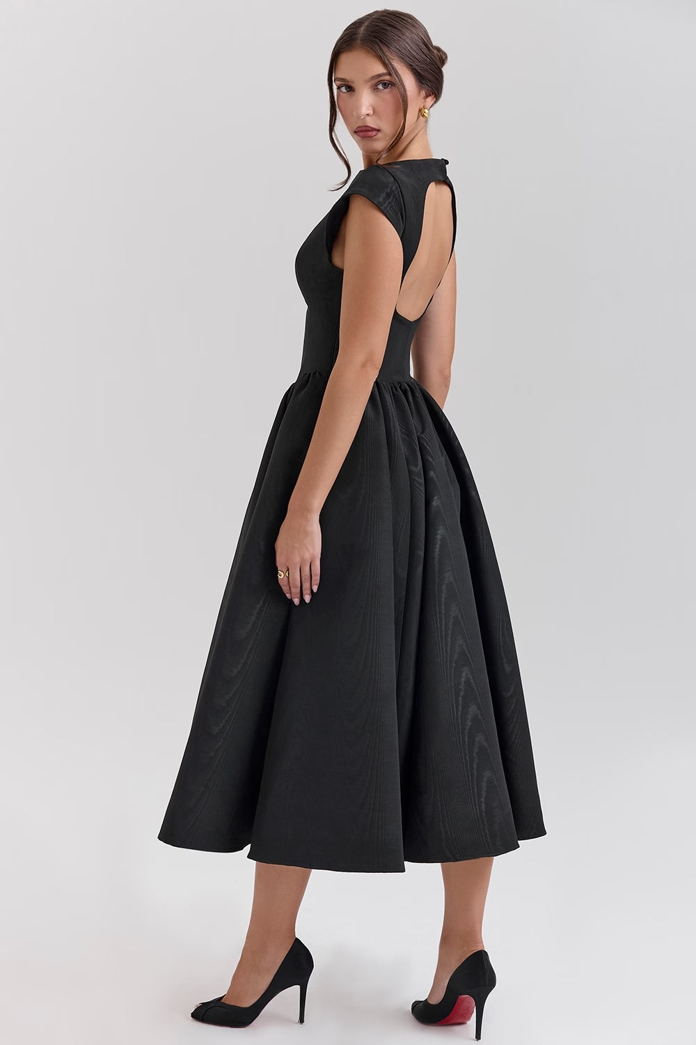 Sleeveless Open Back A Line Midi Dress for Elegant Occasions
