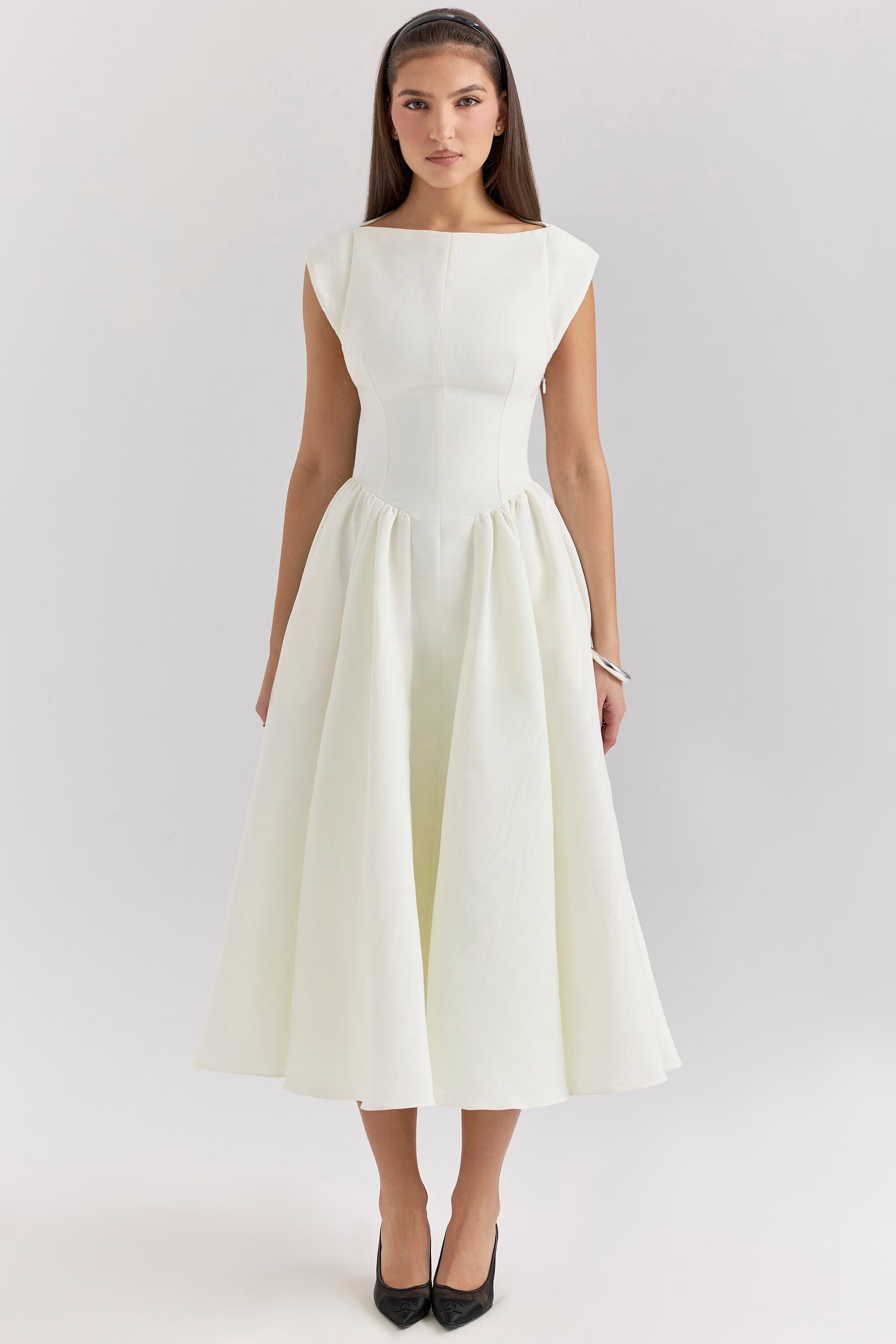 Sleeveless Open Back A Line Midi Dress for Elegant Occasions