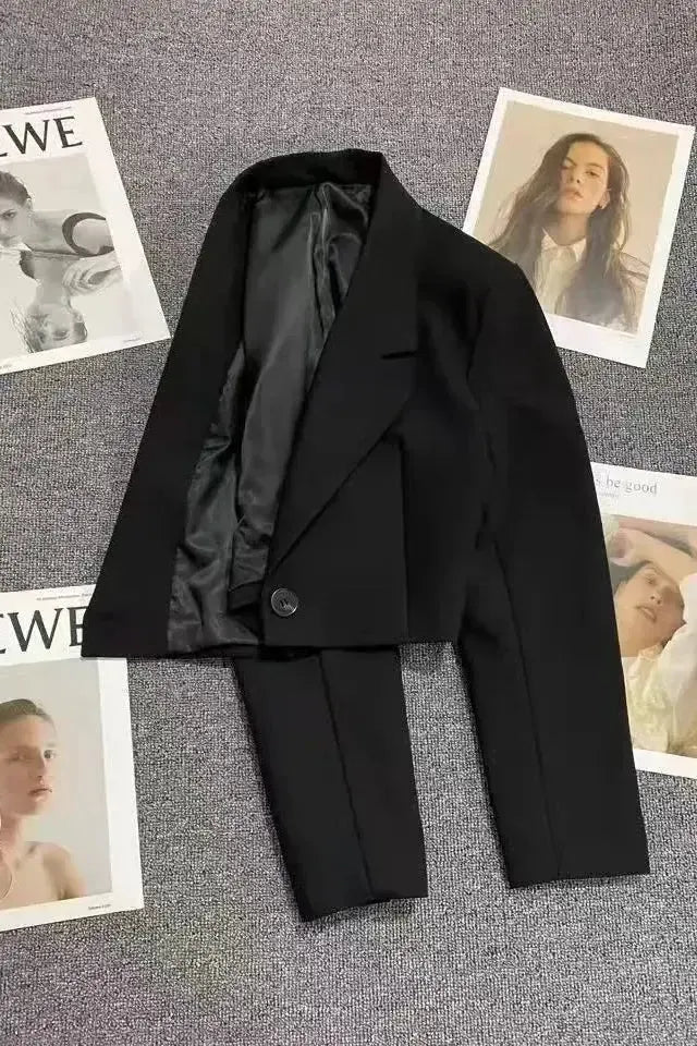 Cropped Tailored Blazer with Notched Lapel and Button Cuffs