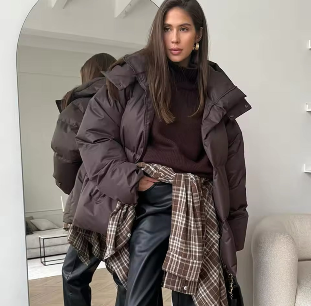 Women’s Short Hooded Puffer Jacket