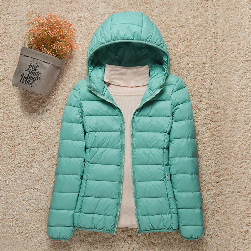 Lightweight Hooded Puffer Jacket for Warm Everyday Comfort