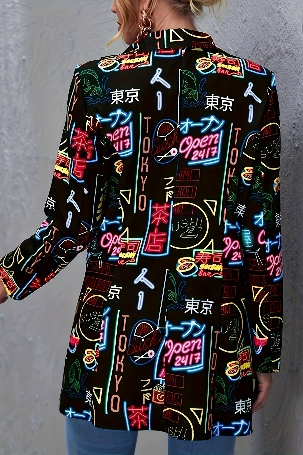 Statement Print Tailored Blazer with Button Front and Structured Fit