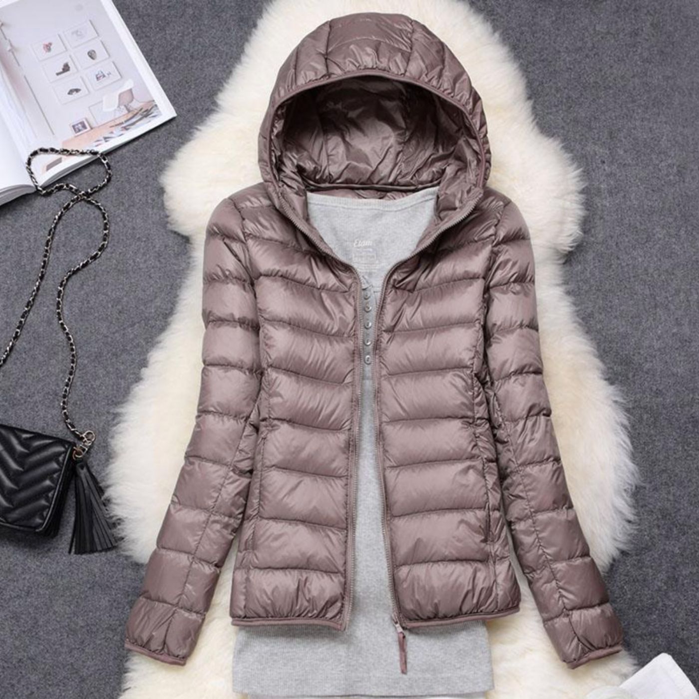Lightweight Hooded Puffer Jacket for Everyday Warmth