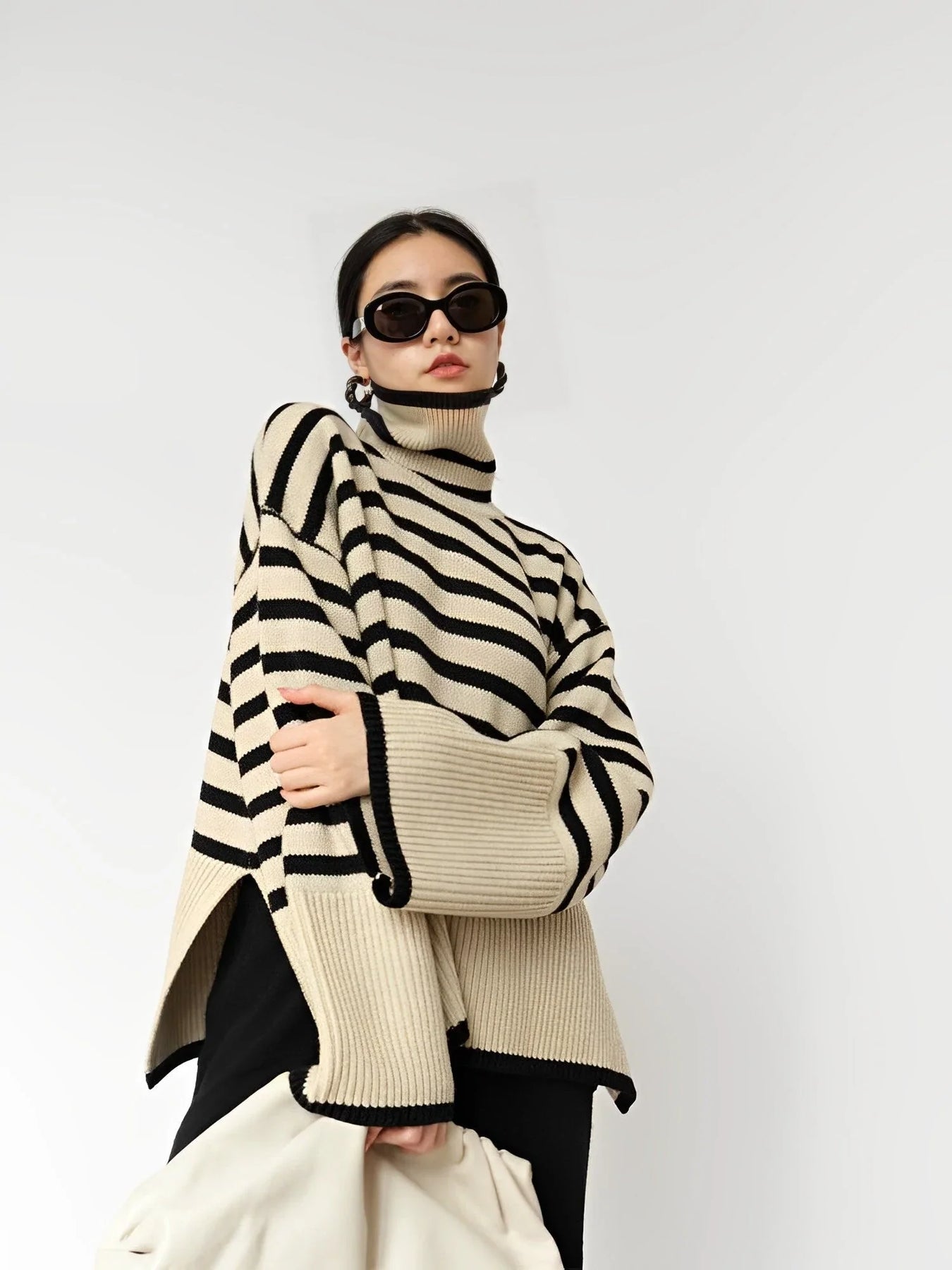 Striped Turtleneck Oversized Knit Sweater – Cozy Winter Pullover